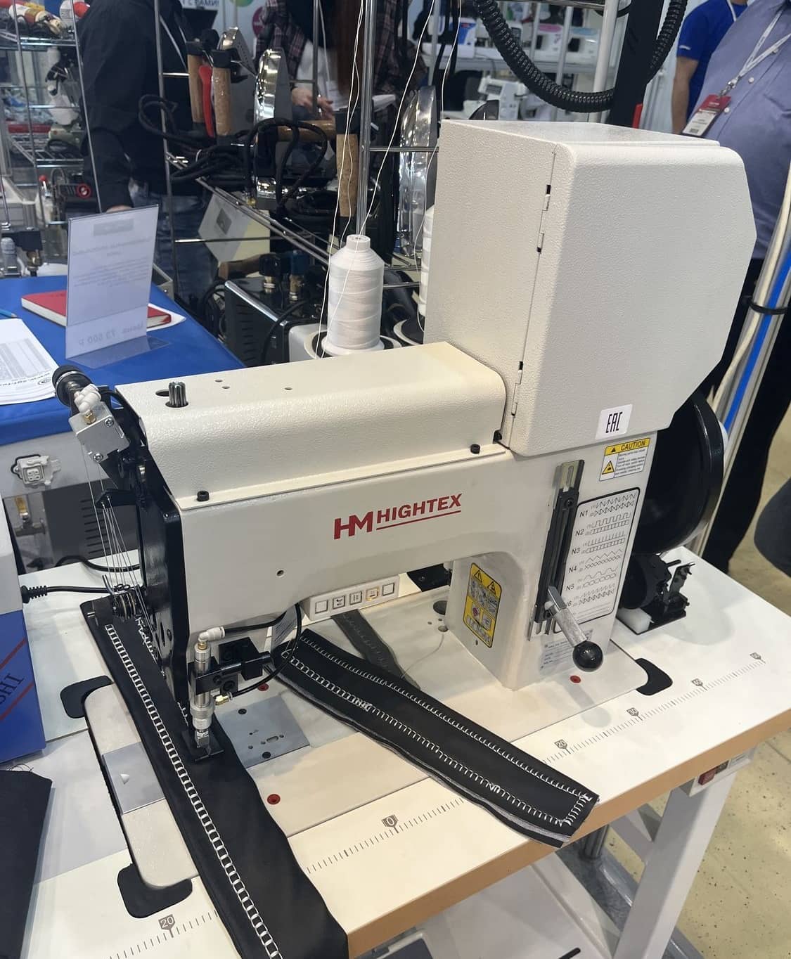 Heavy duty Thick Thread Decorative Stitching Machine