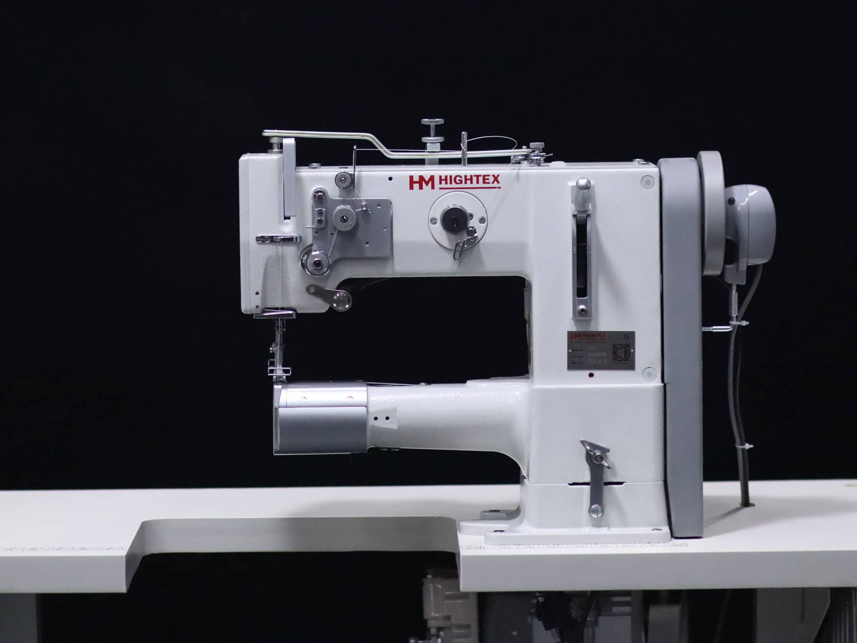 7269 cylinder bed uphplstery sewing machine