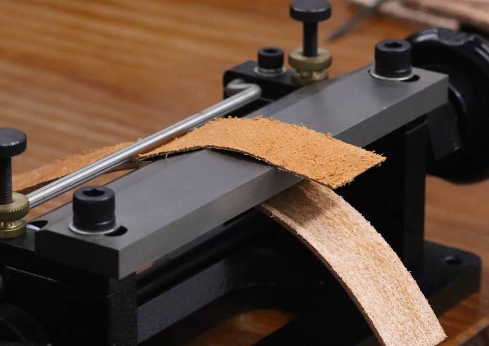 Leather crafting tool