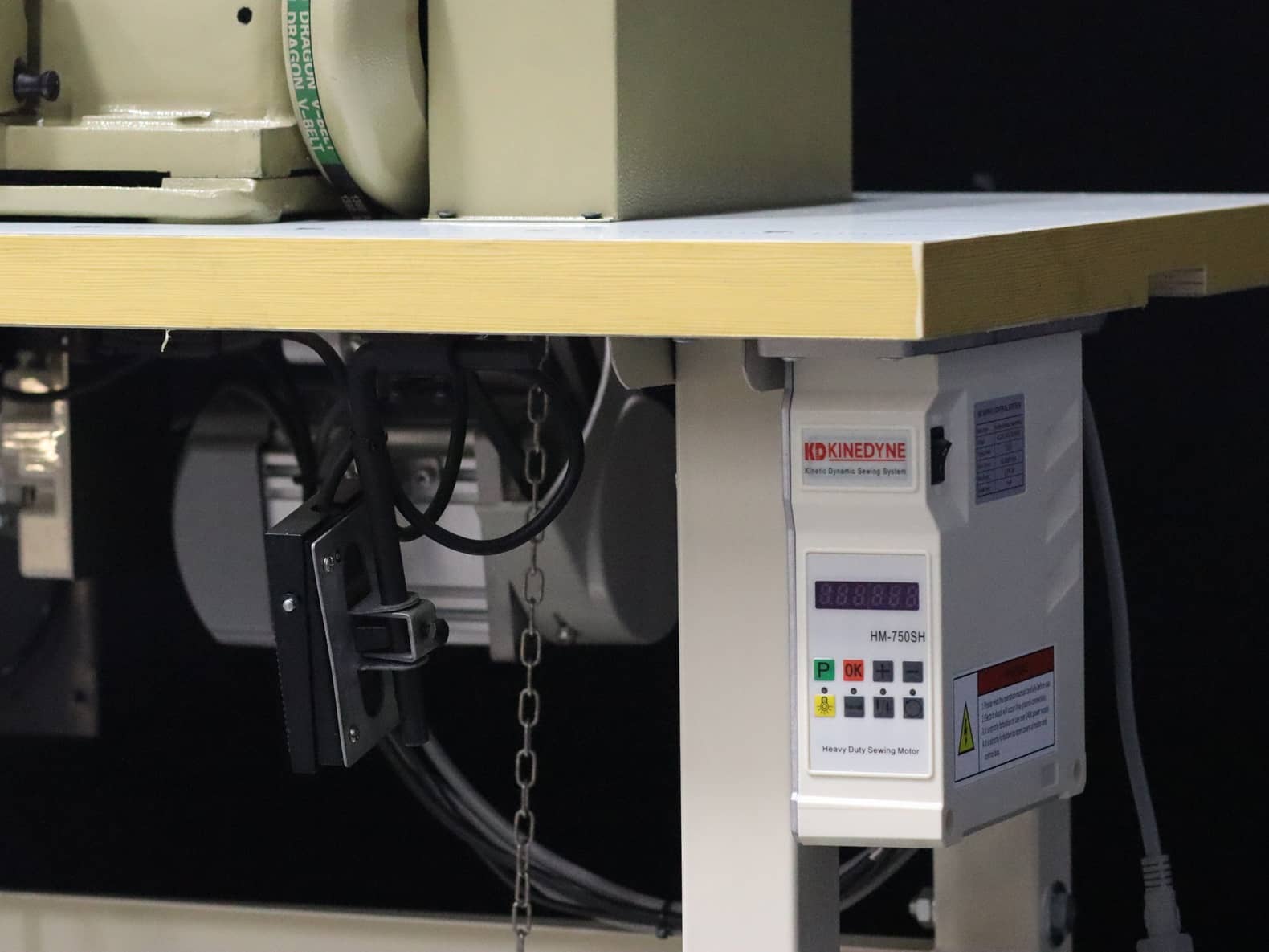 Union Special 81500CZ Overedging machine