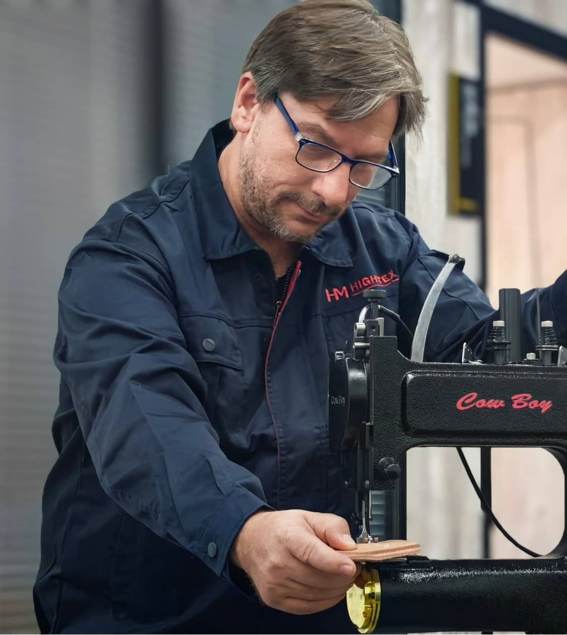 manually leather sewing machine