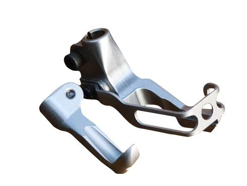 Special sewing feet, attachments & accessories